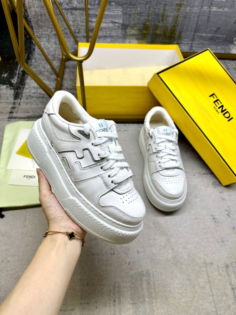 Fendi Low Shoes